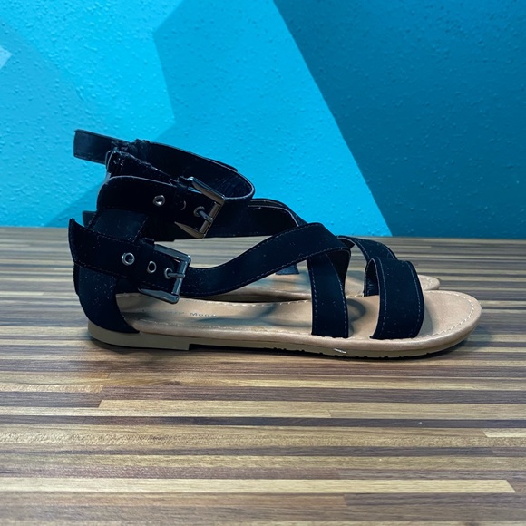 TOP Moda Black Sandals - Picture 6 of 13